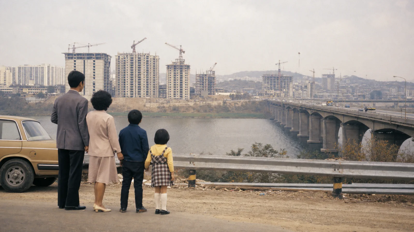 1970년대 강남 개발은 새 도시 중심을 어떻게 만들었나